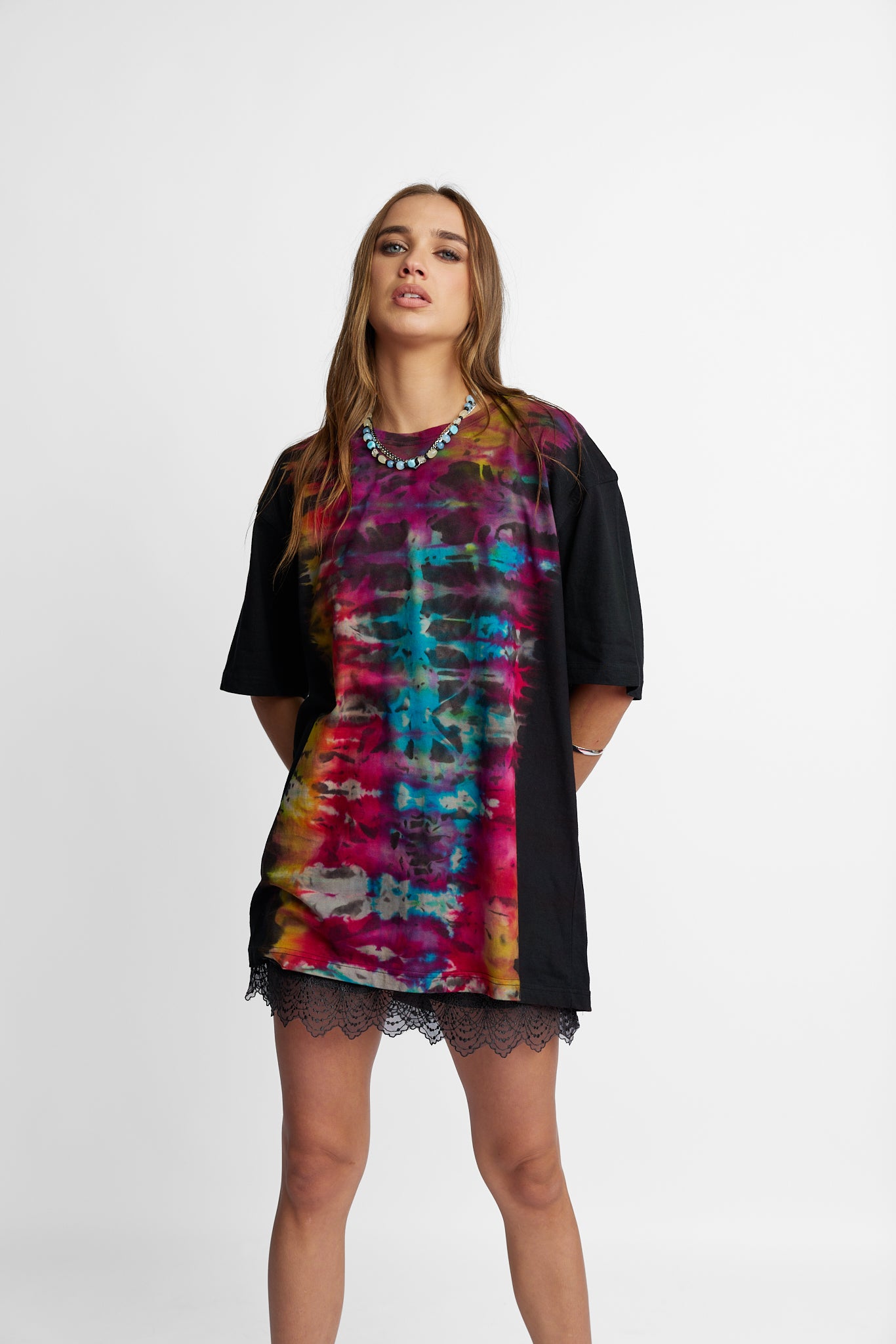 Oversized Mum Tee - Size S/M - Only Lovers Left