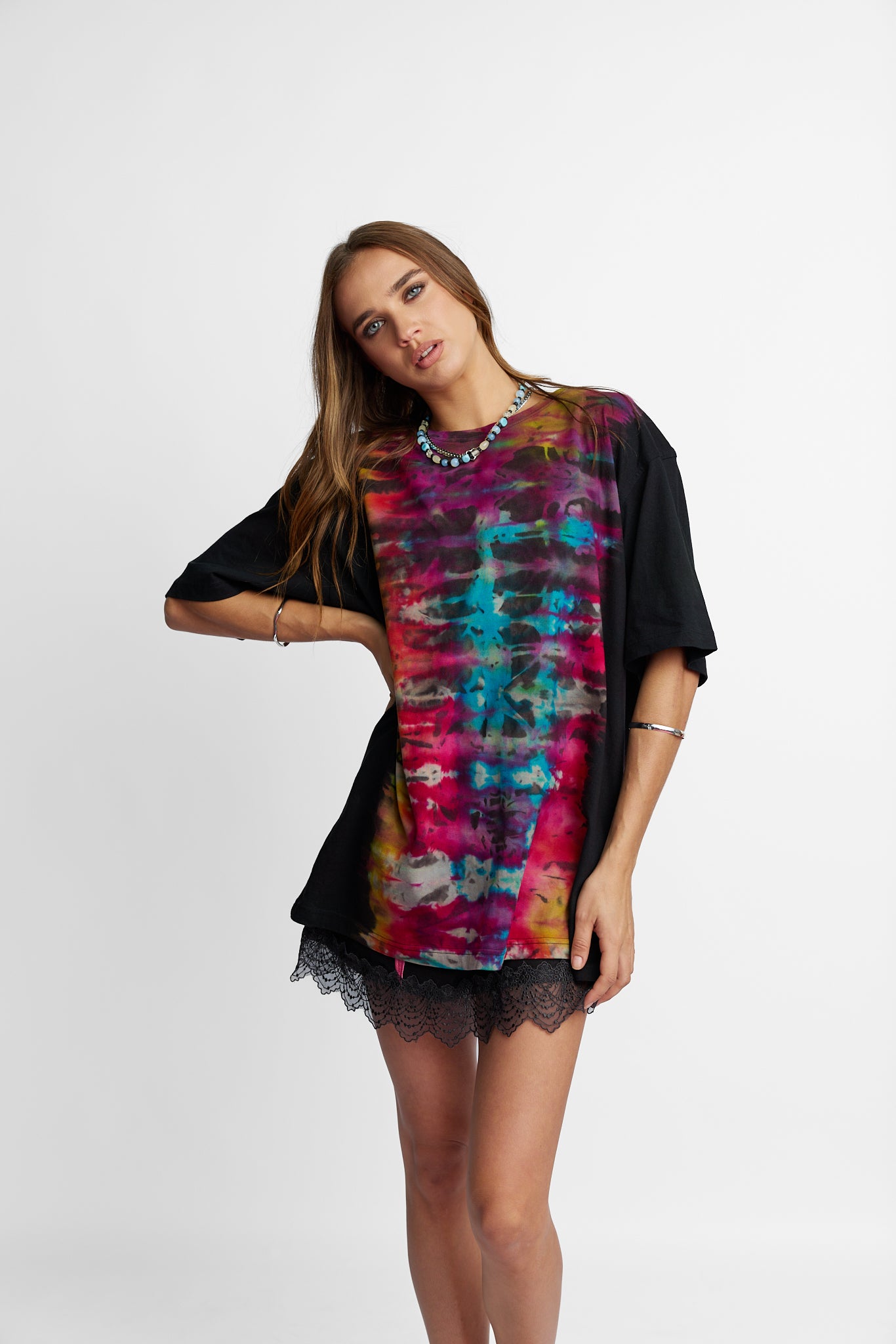 Oversized Mum Tee - Size S/M - Only Lovers Left