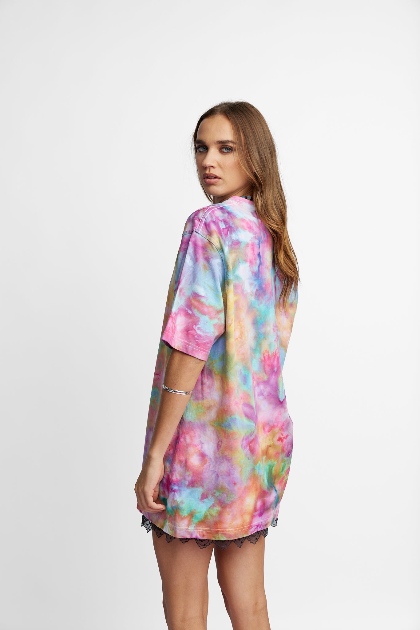 Oversized Mum Tee - Size S/M - Only Lovers Left