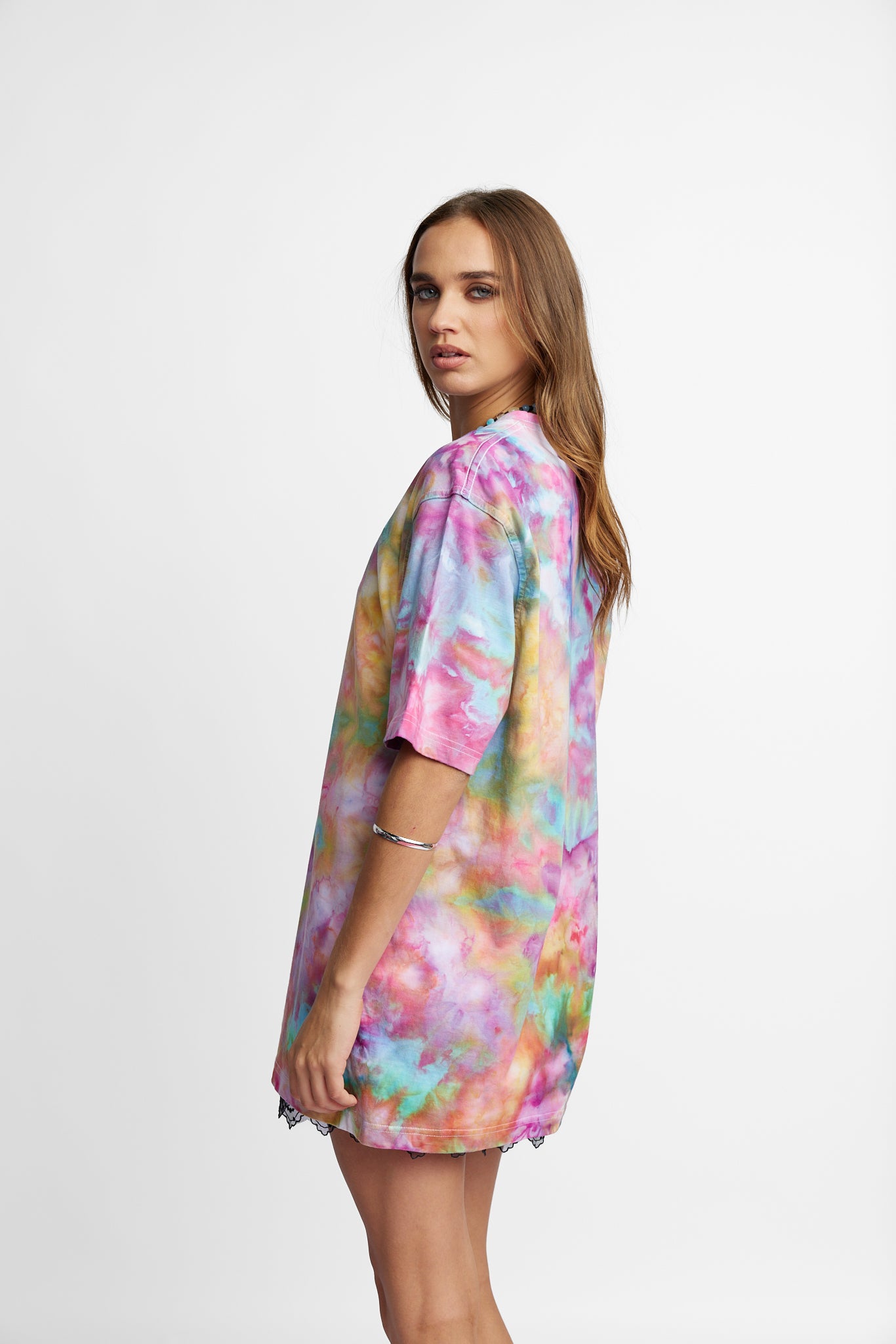 Oversized Mum Tee - Size S/M - Only Lovers Left