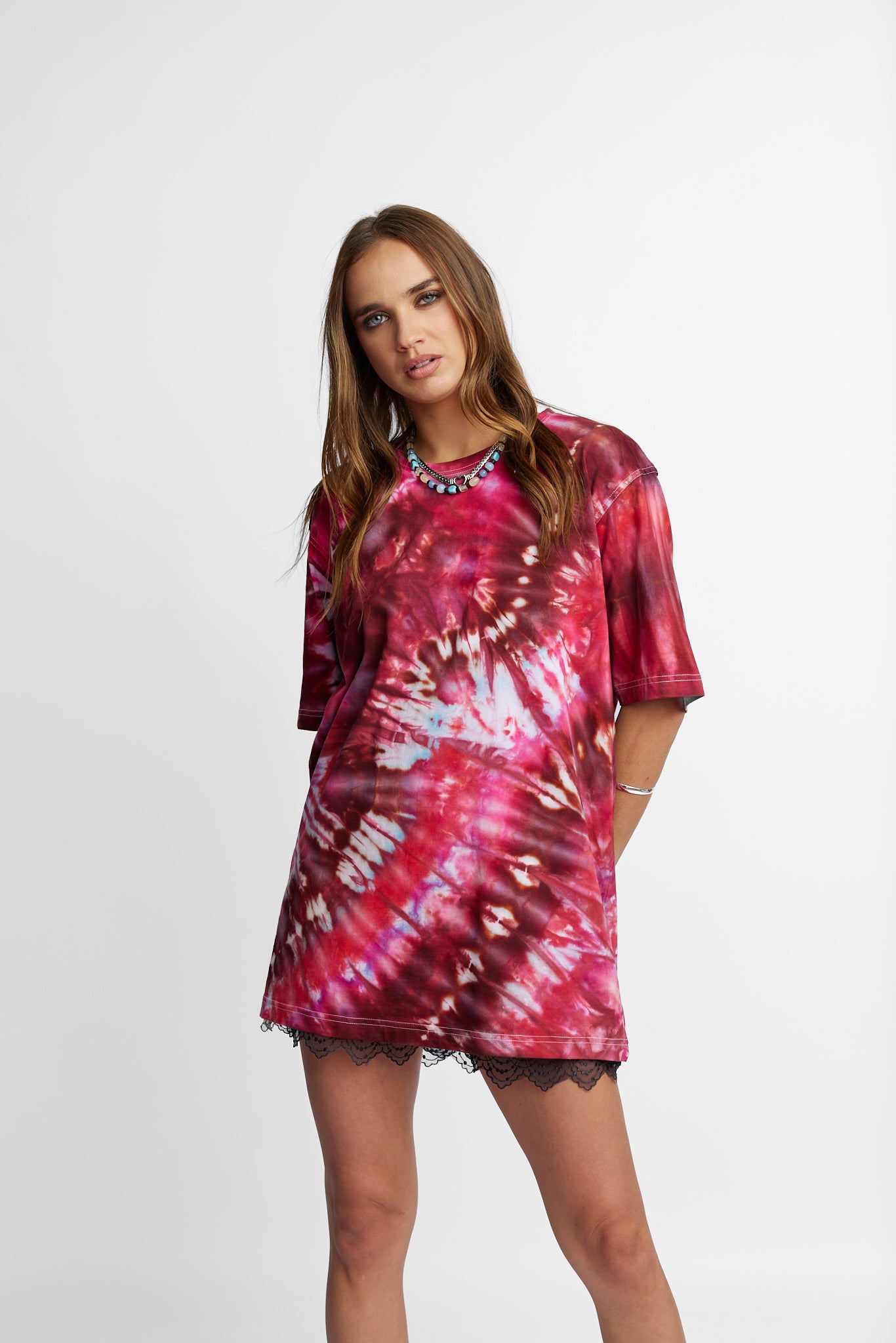 Oversized Mum Tee - Size S/M - Only Lovers Left