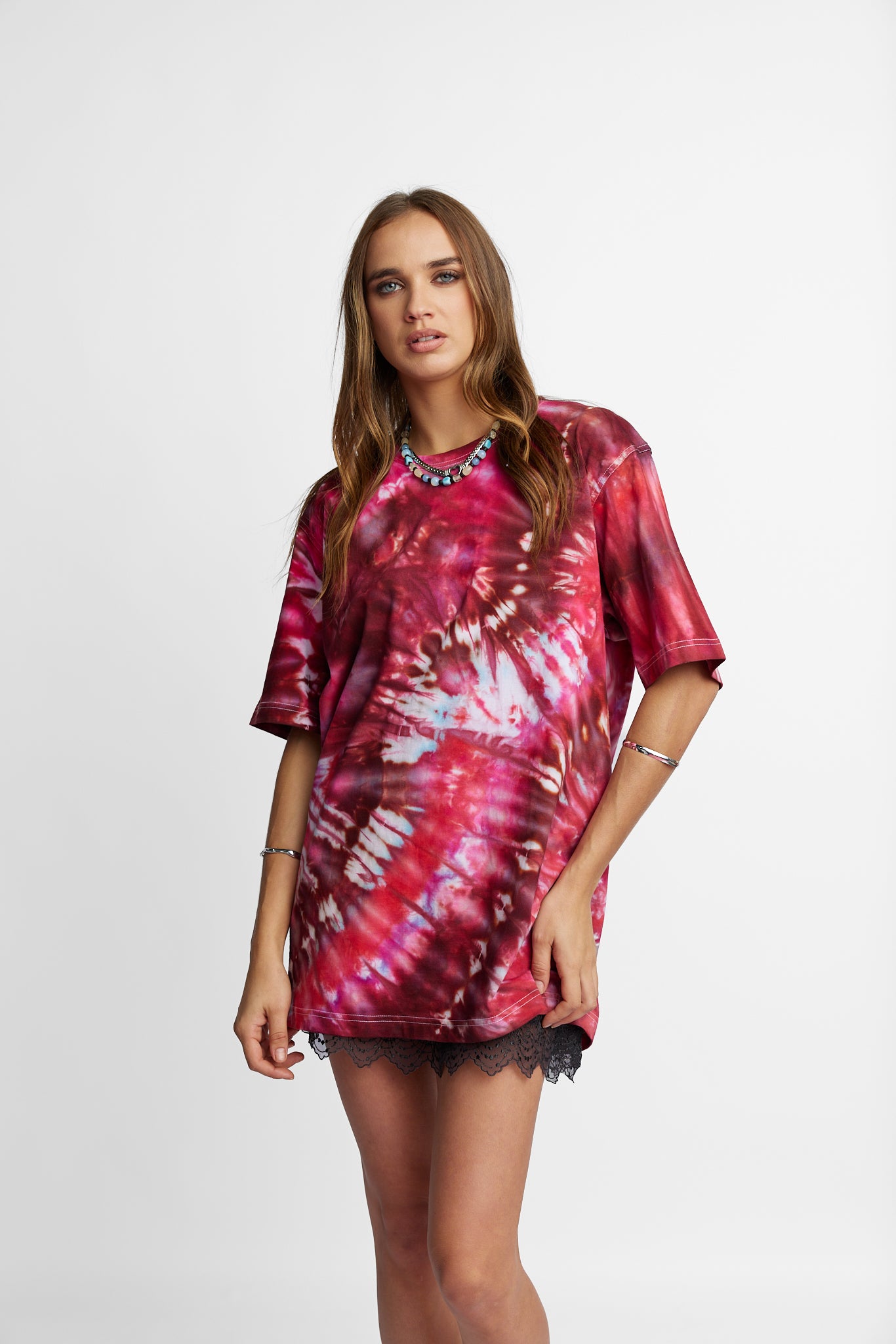 Oversized Mum Tee - Size S/M - Only Lovers Left