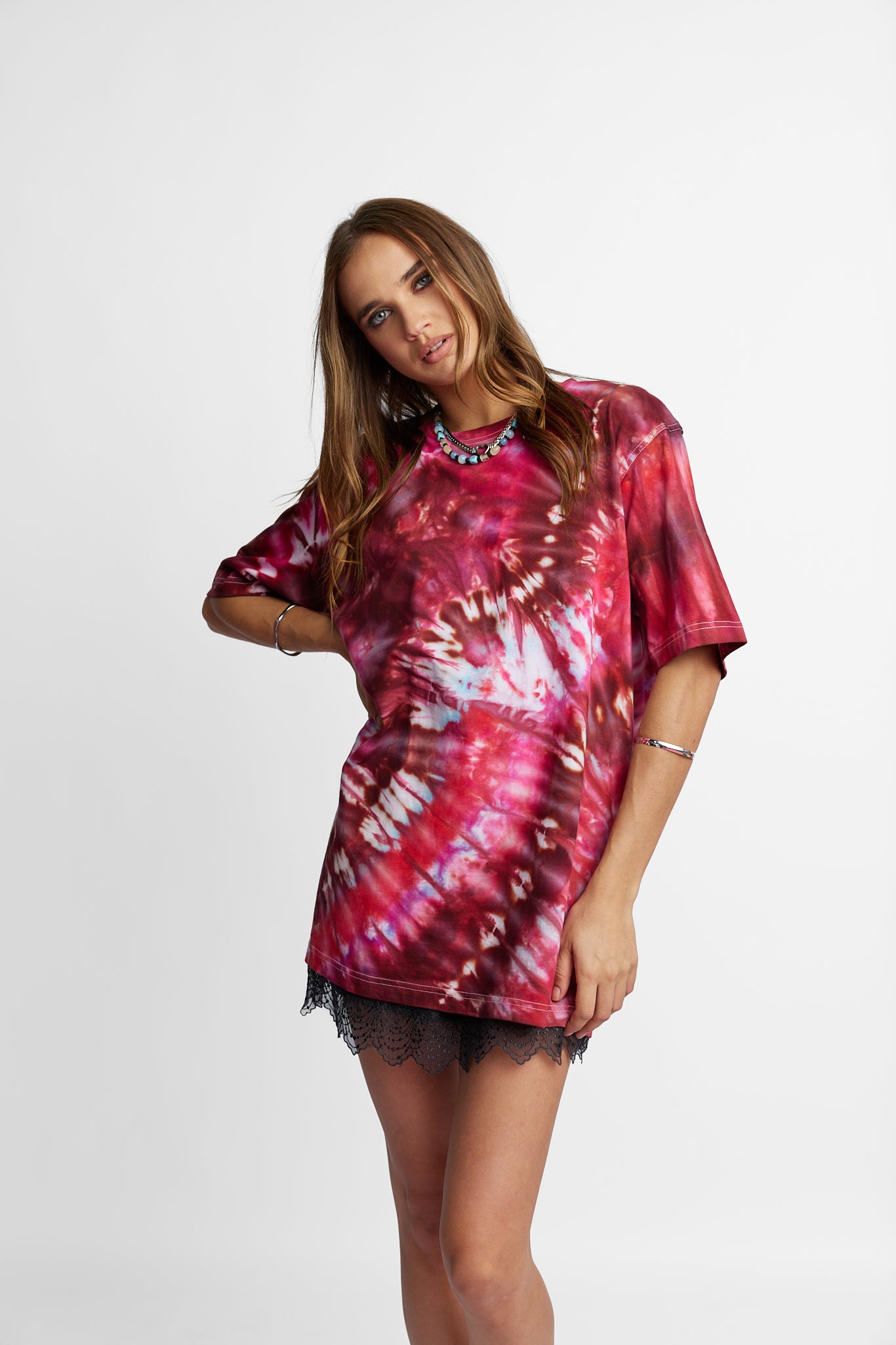 Oversized Mum Tee - Size S/M - Only Lovers Left