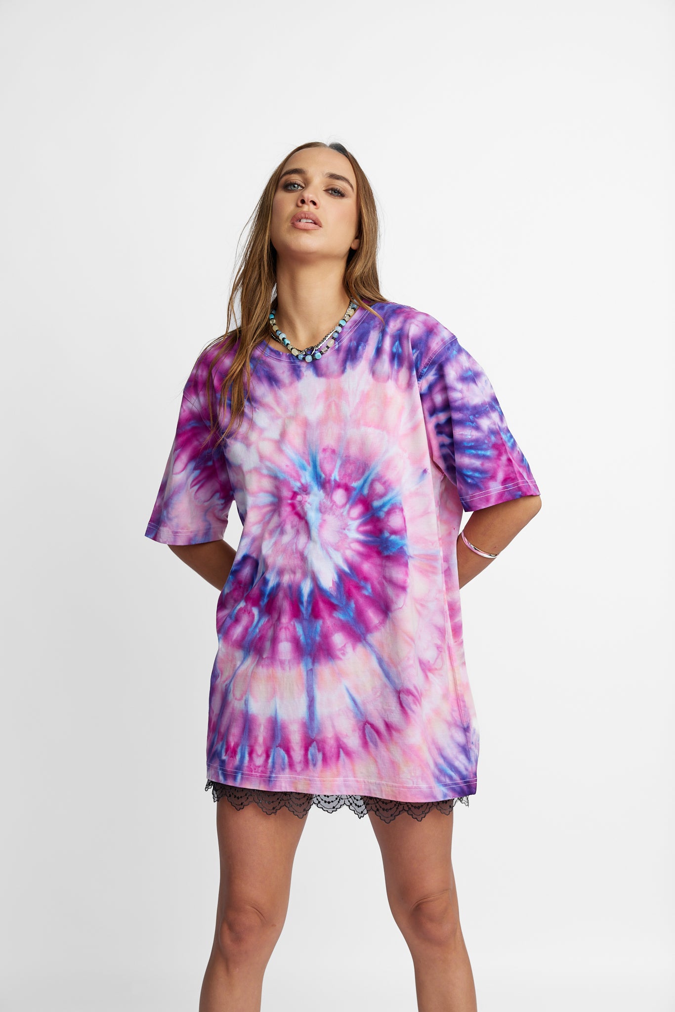 Oversized Mum Tee - Size S/M - Only Lovers Left