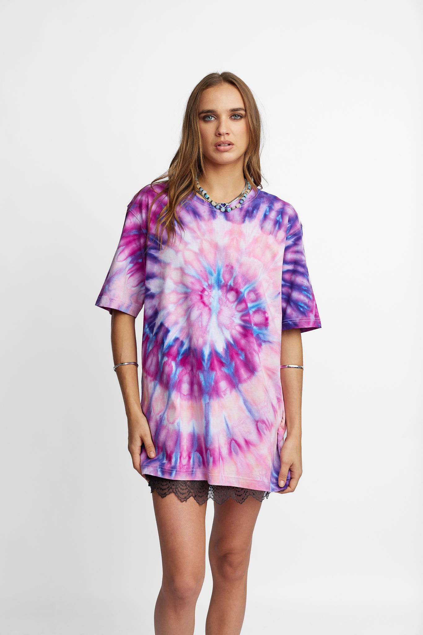 Oversized Mum Tee - Size S/M - Only Lovers Left