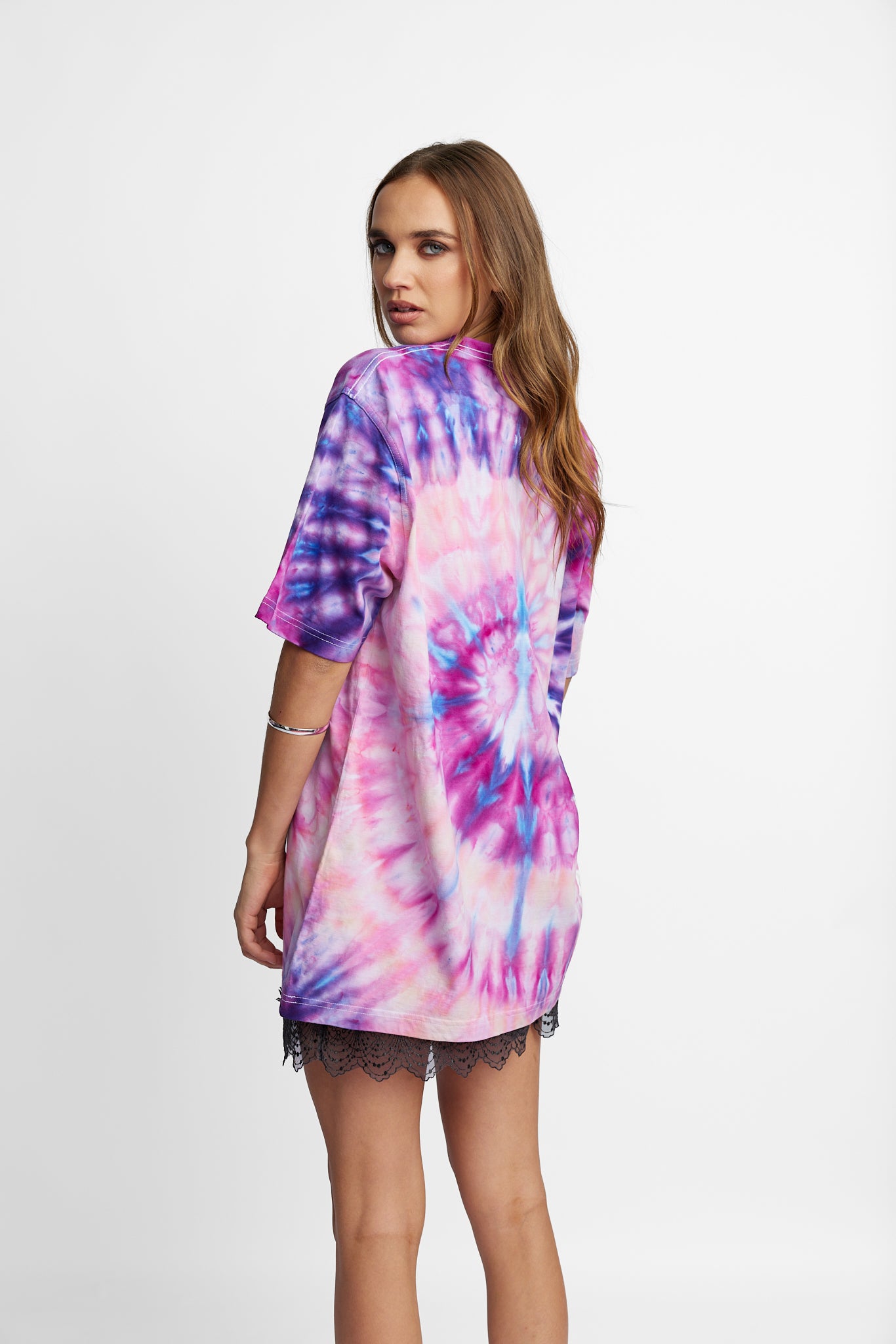 Oversized Mum Tee - Size S/M - Only Lovers Left