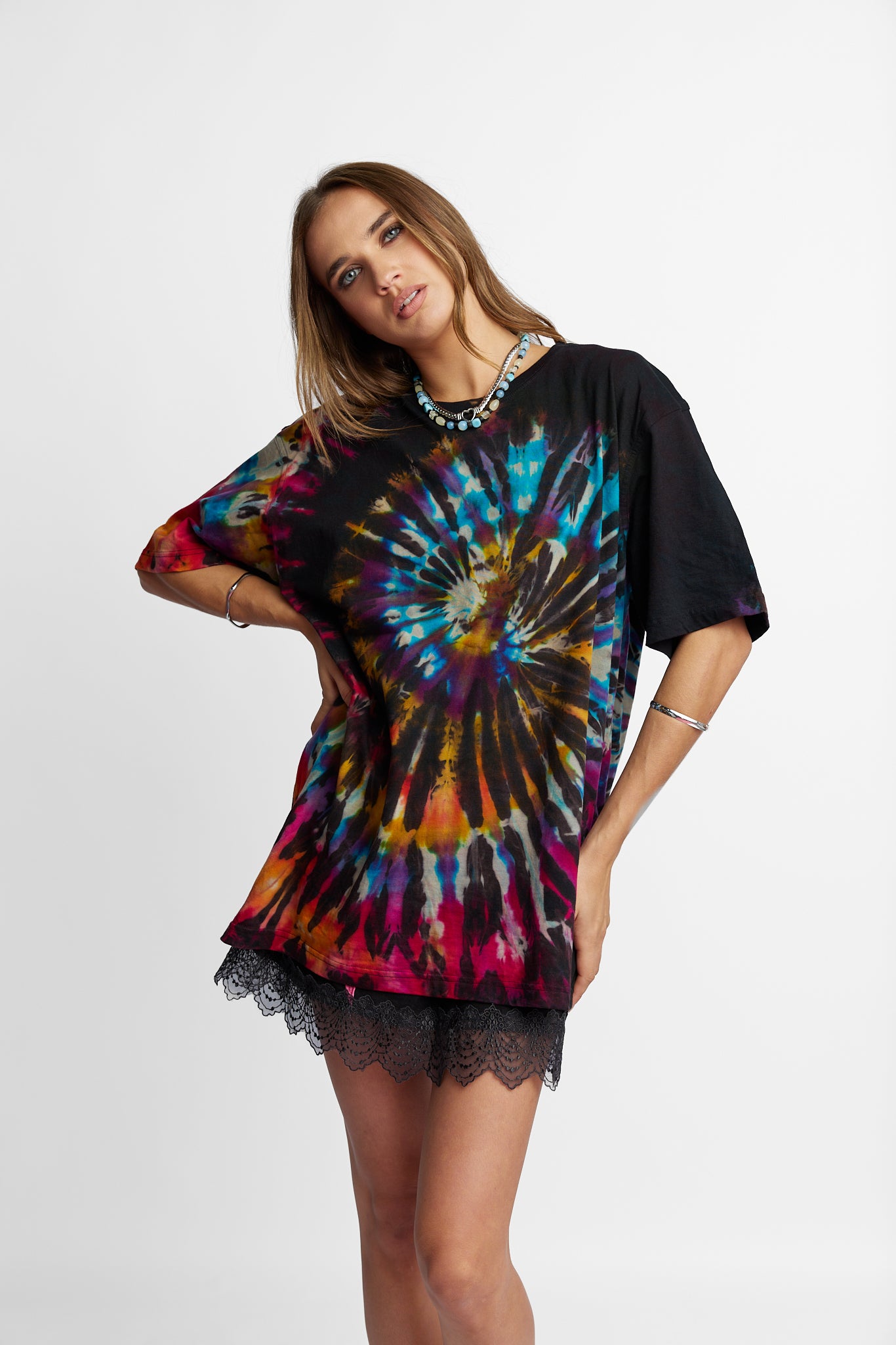 Oversized Mum Tee - Size S/M - Only Lovers Left