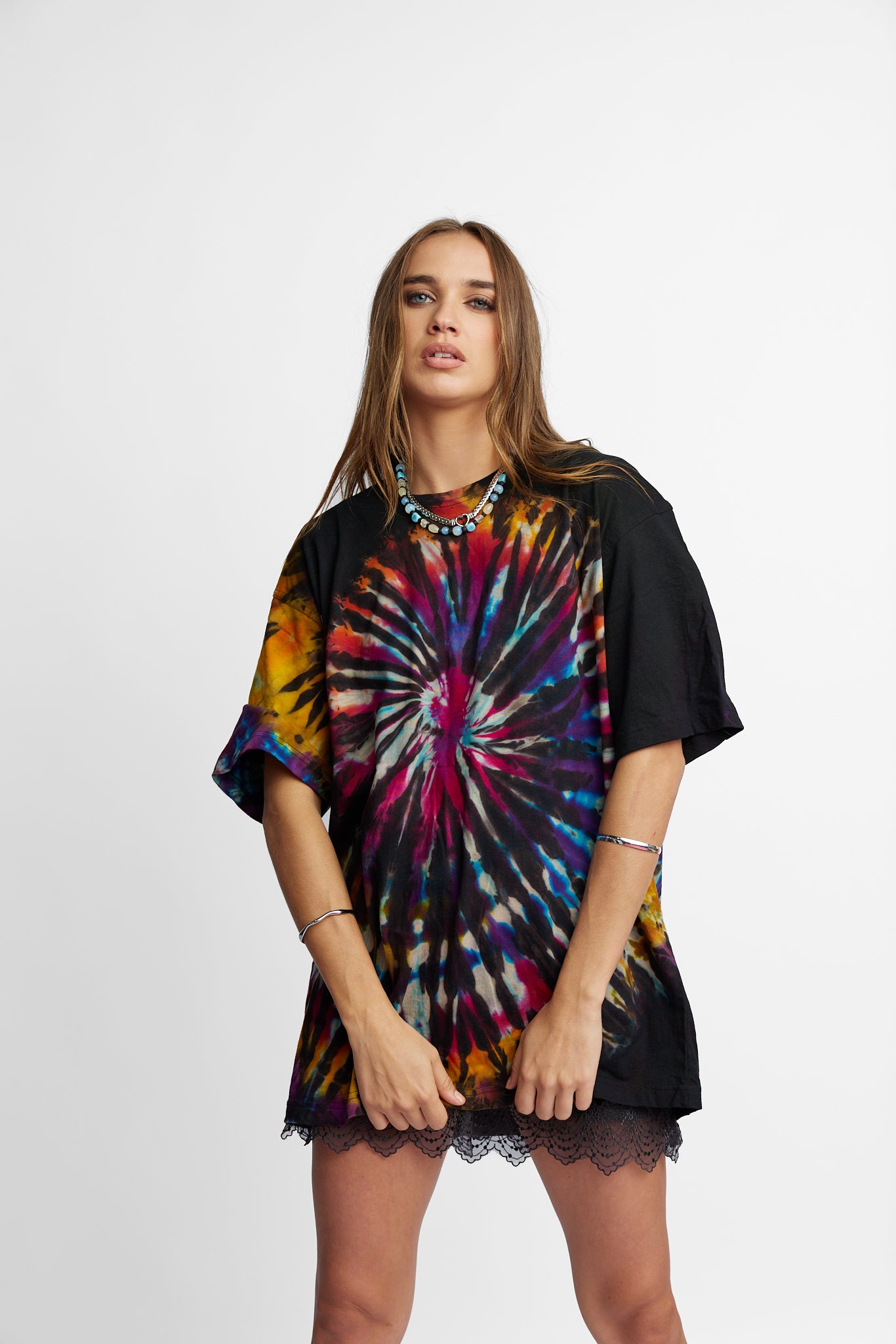 Oversized Mum Tee - Size S/M - Only Lovers Left