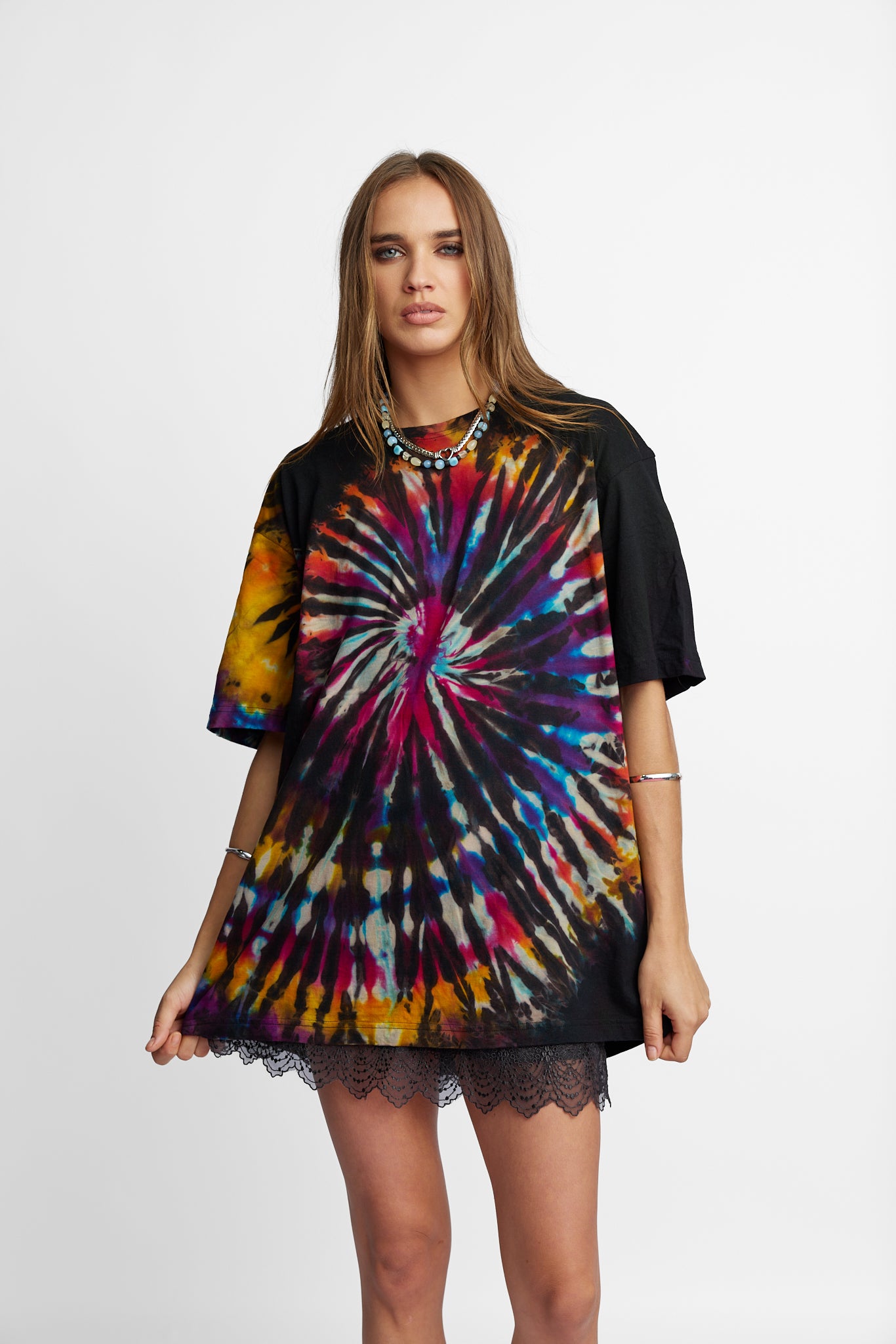 Oversized Mum Tee - Size S/M - Only Lovers Left