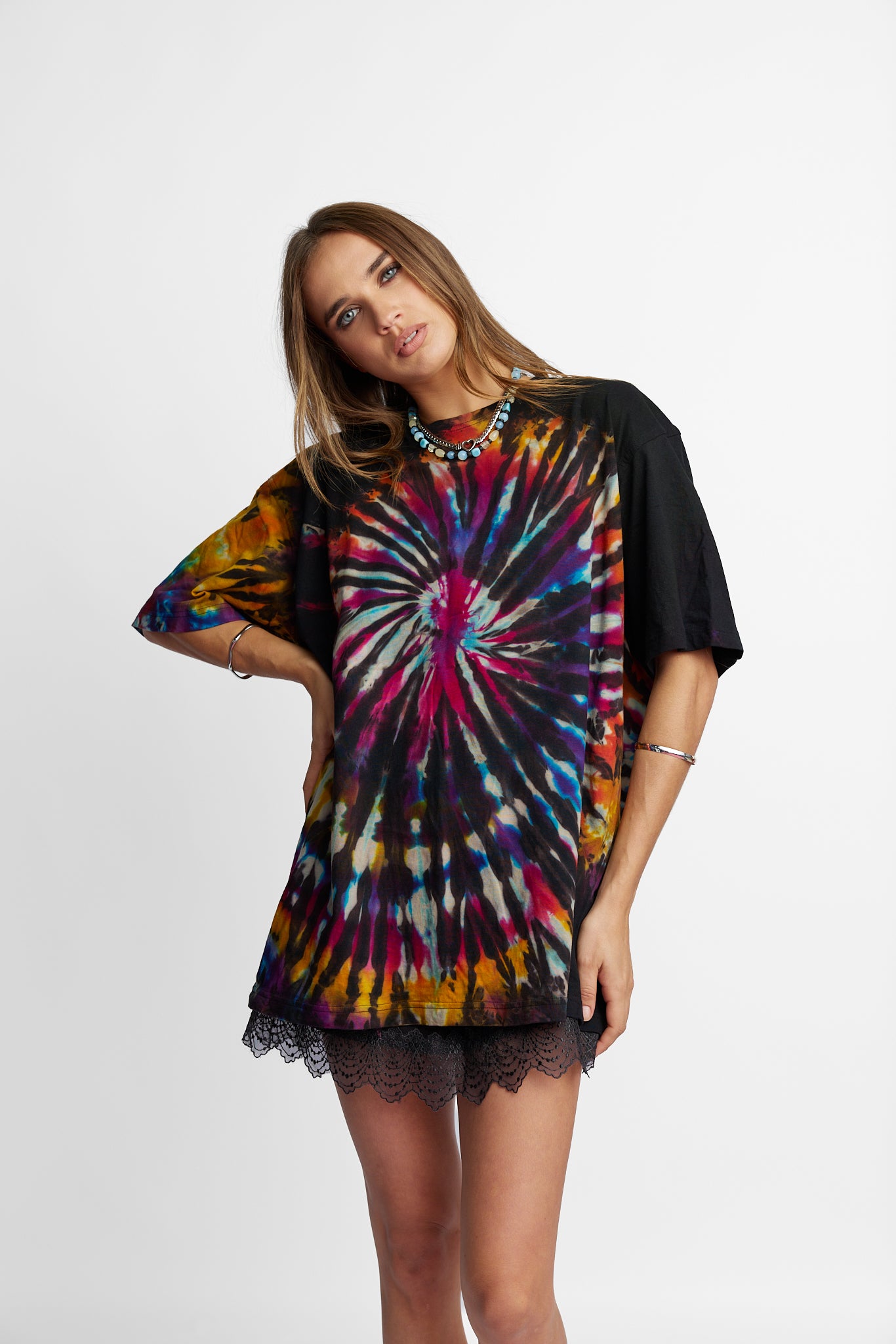 Oversized Mum Tee - Size S/M - Only Lovers Left