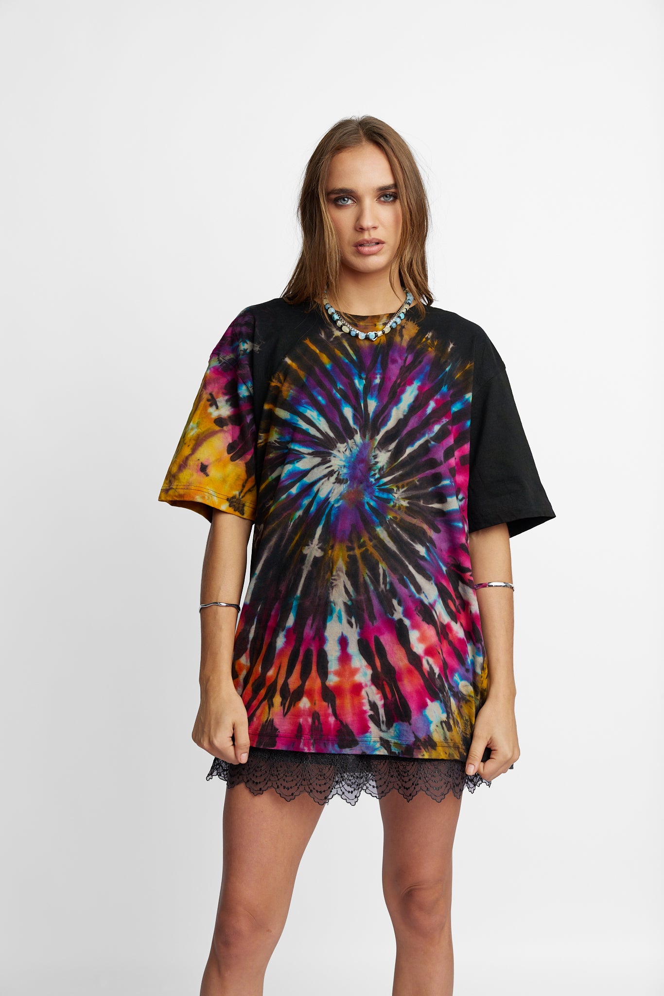 Oversized Mum Tee - Size S/M - Only Lovers Left
