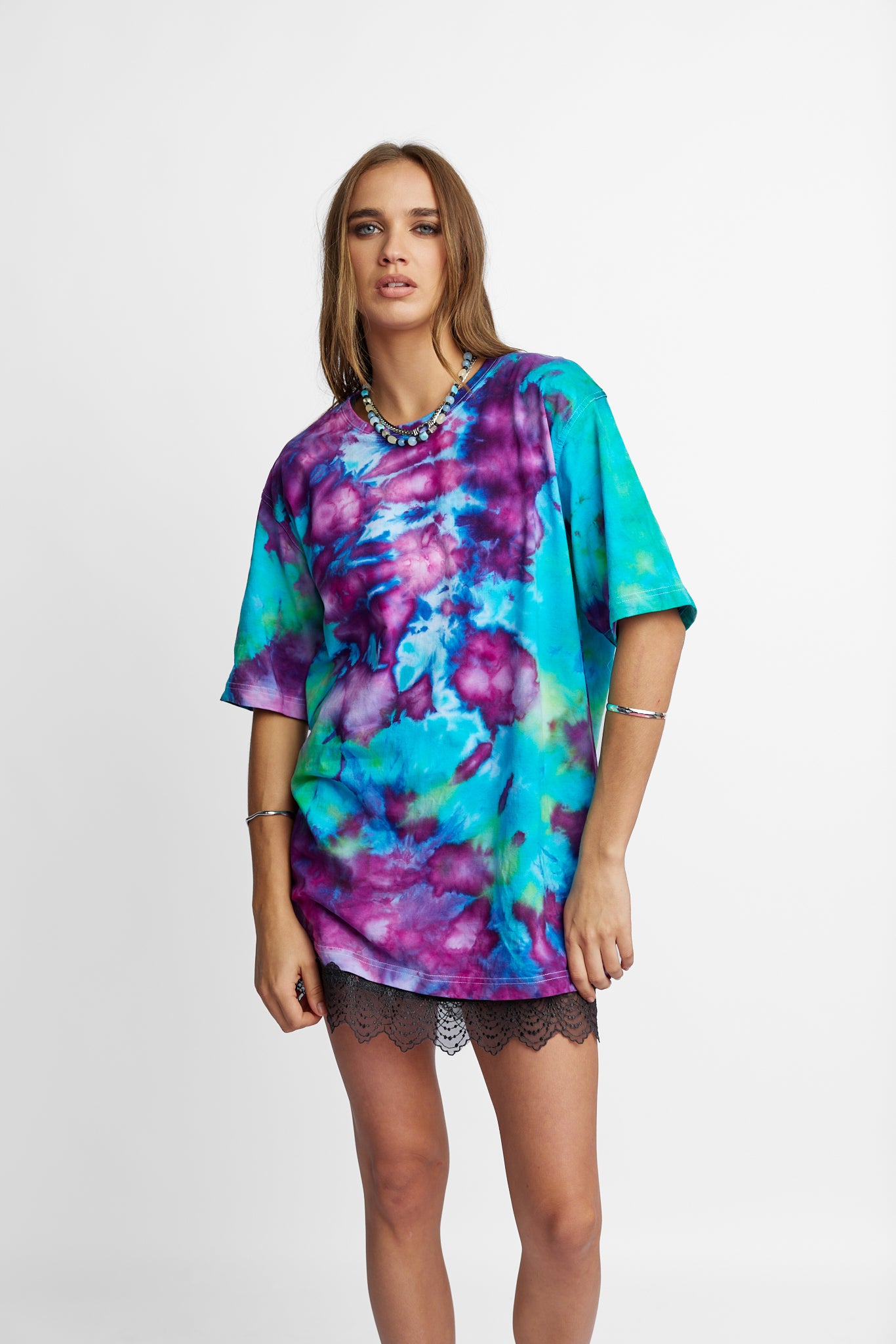 Oversized Mum Tee - Size S/M - Only Lovers Left