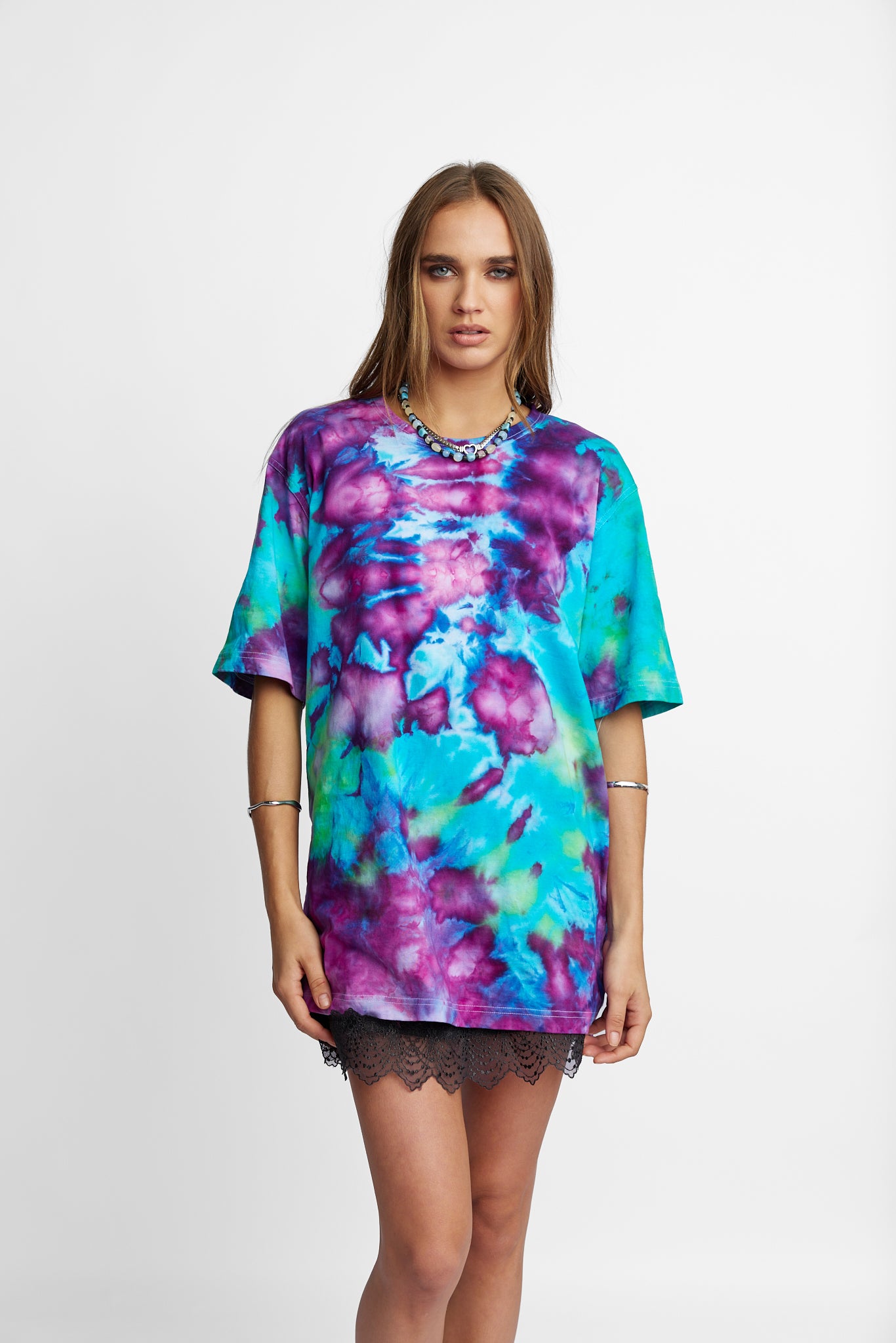 Oversized Mum Tee - Size S/M - Only Lovers Left