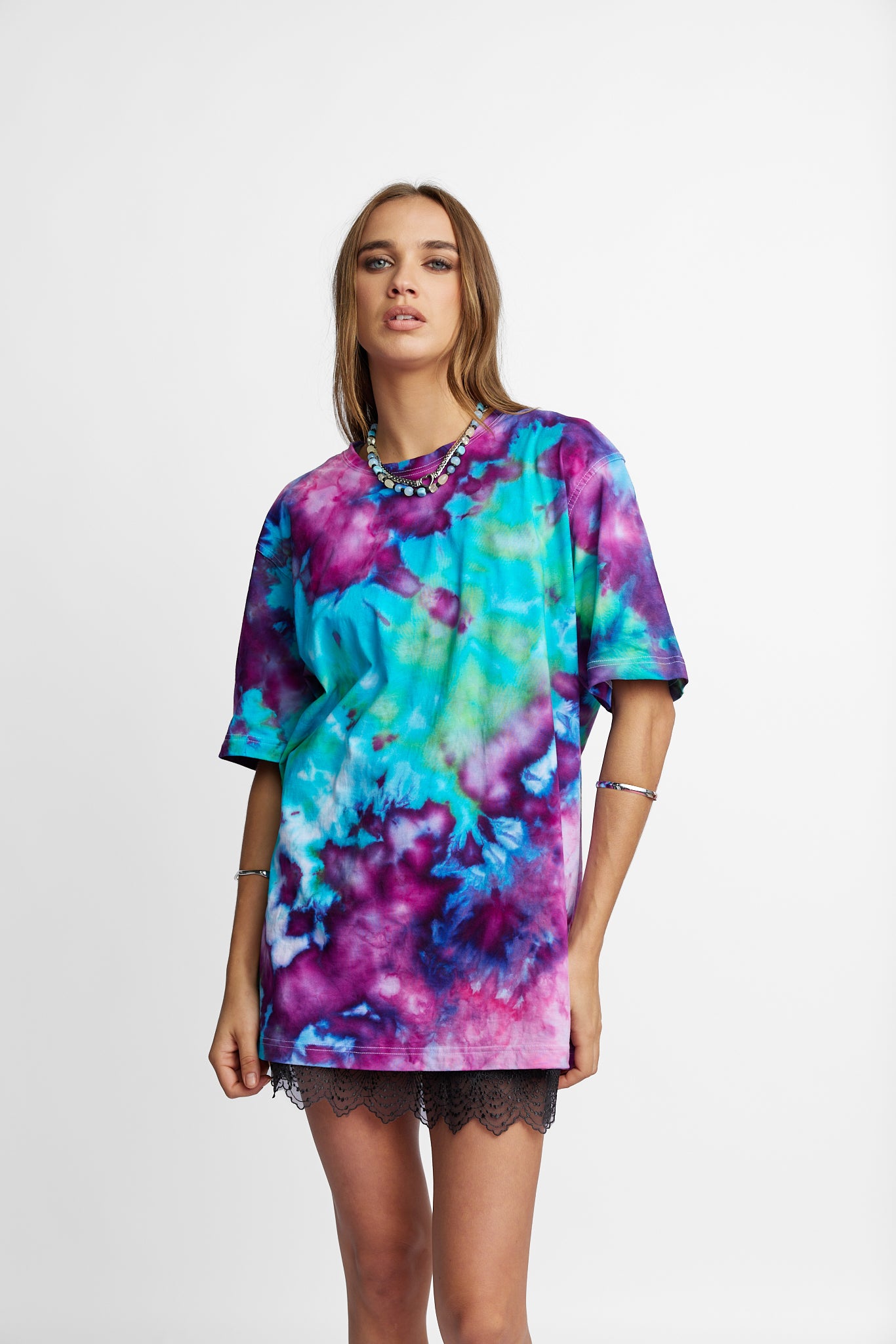 Oversized Mum Tee - Size S/M - Only Lovers Left