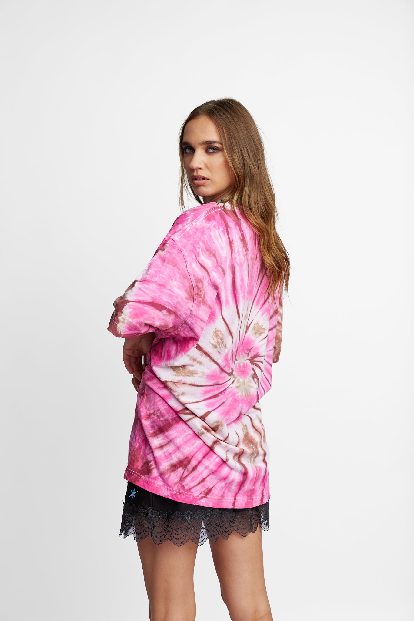 Oversized Mum Tee - Size L/XL - Only Lovers Left