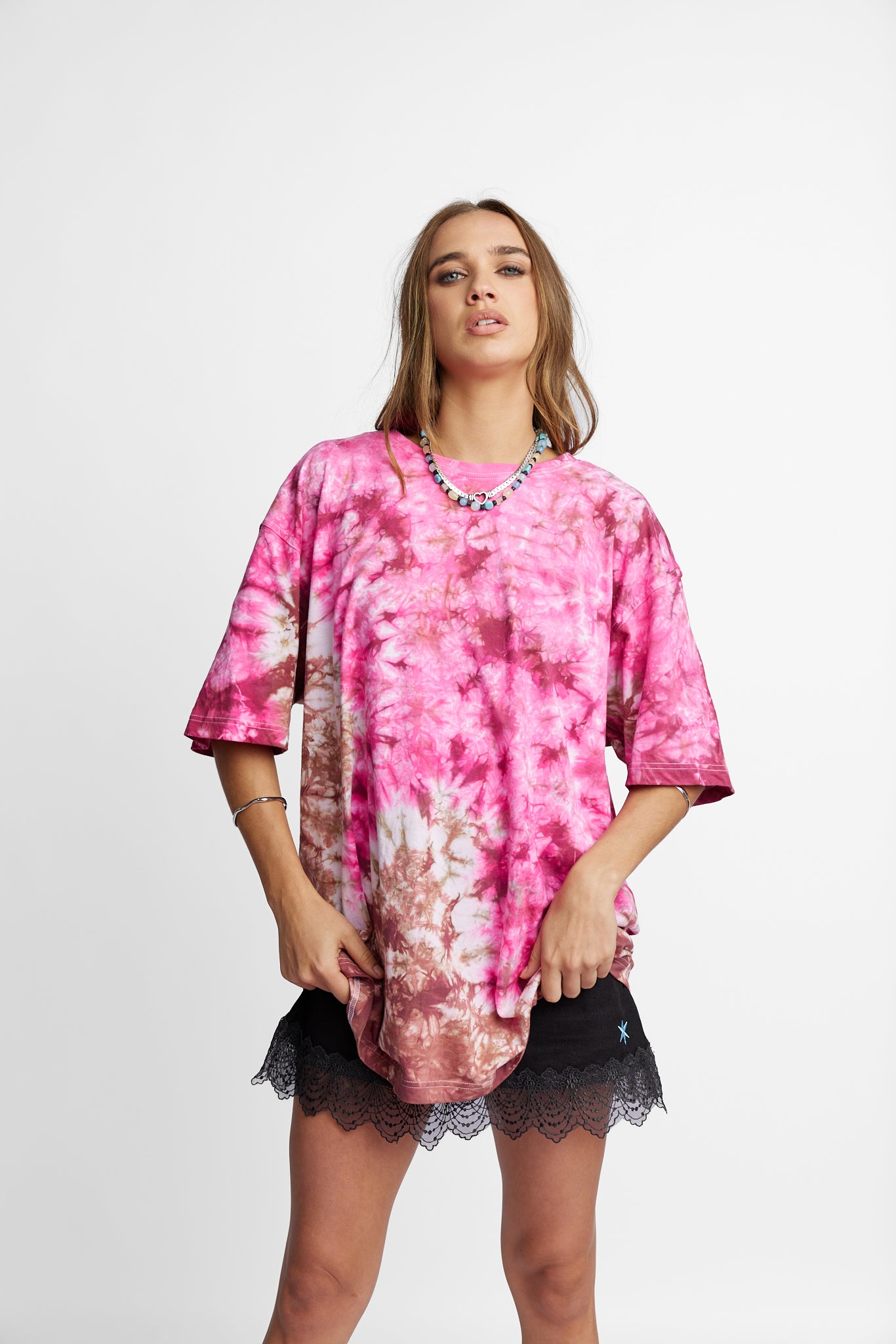 Oversized Mum Tee - Size L/XL - Only Lovers Left