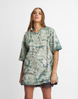 Oversized Mum Tee - Size L/XL - Only Lovers Left