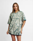 Oversized Mum Tee - Size L/XL - Only Lovers Left