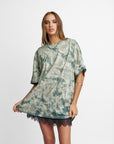Oversized Mum Tee - Size L/XL - Only Lovers Left