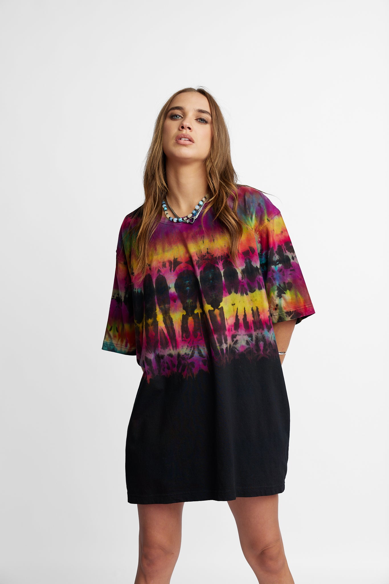 Oversized Mum Tee - Size L/XL - Only Lovers Left