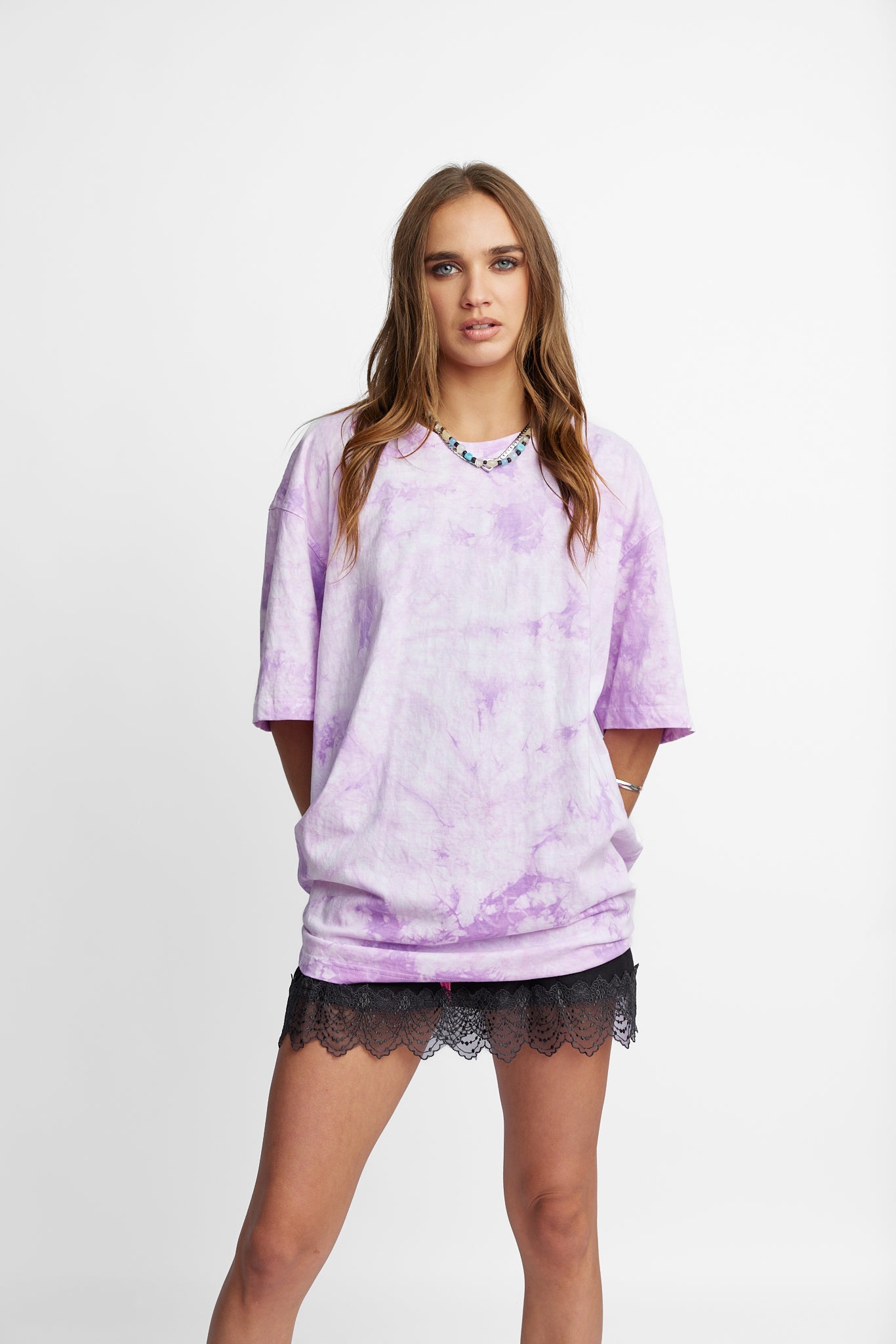 Oversized Mum Tee - Size L/XL - Only Lovers Left