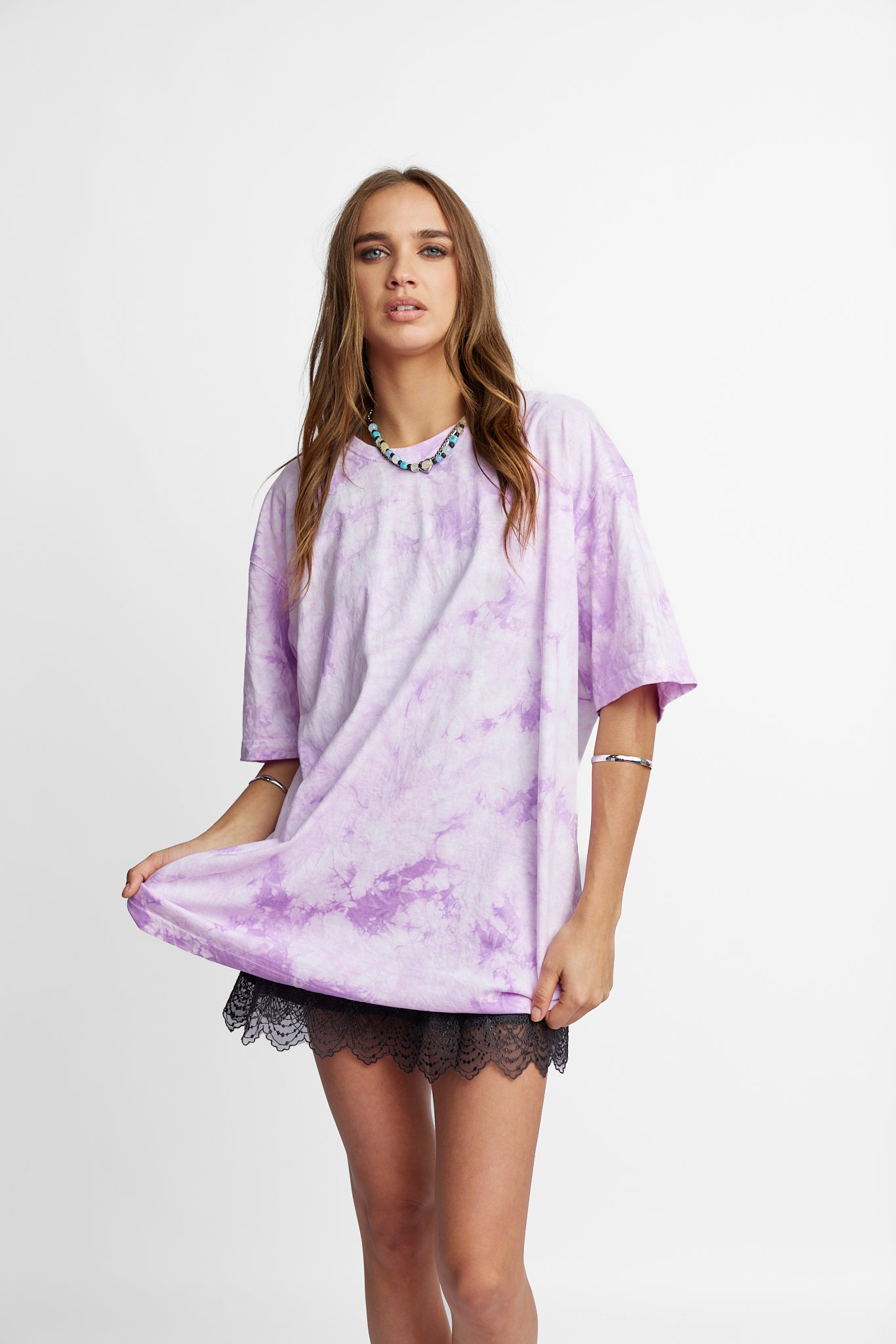 Oversized Mum Tee - Size L/XL - Only Lovers Left