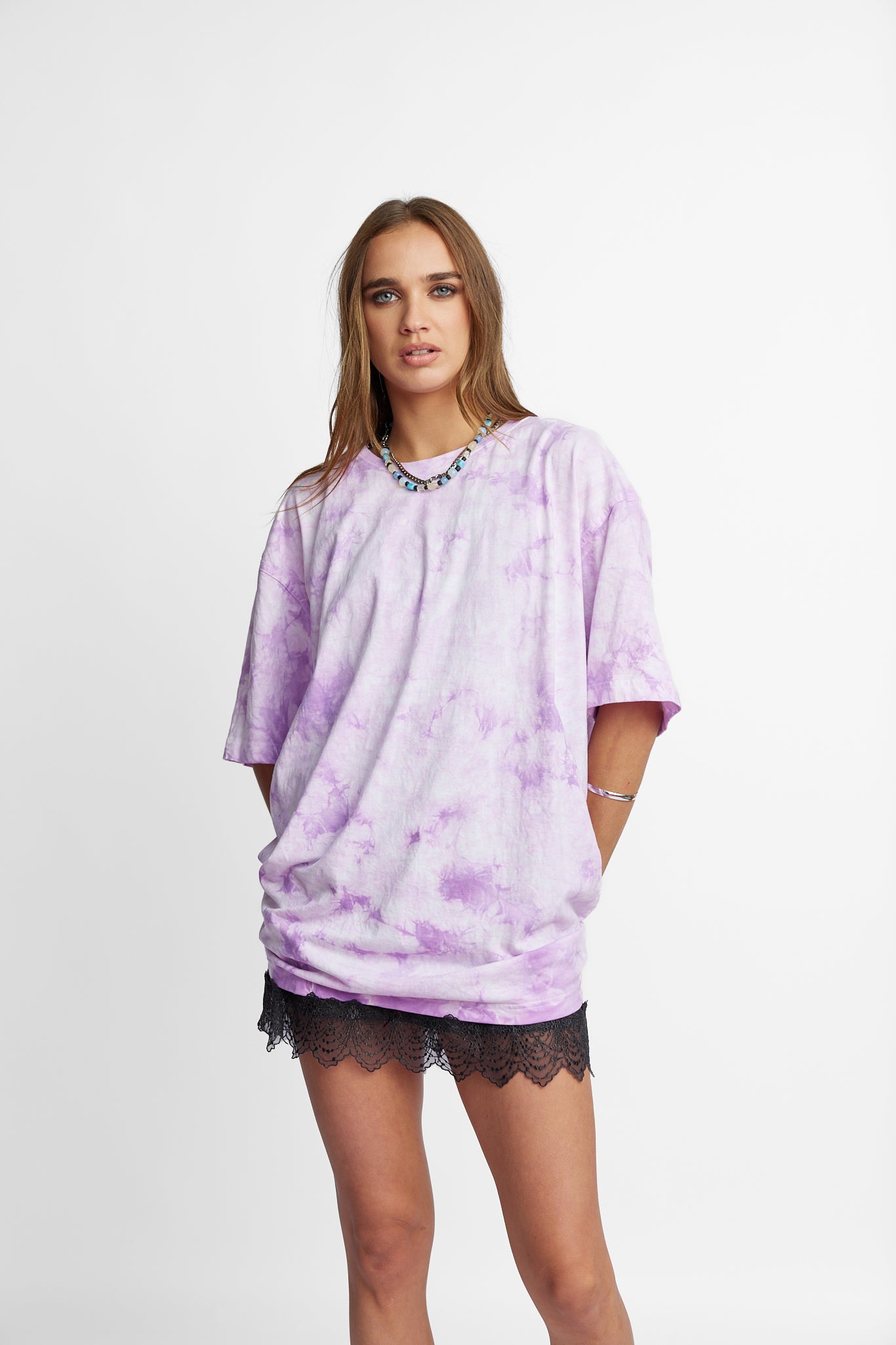 Oversized Mum Tee - Size L/XL - Only Lovers Left