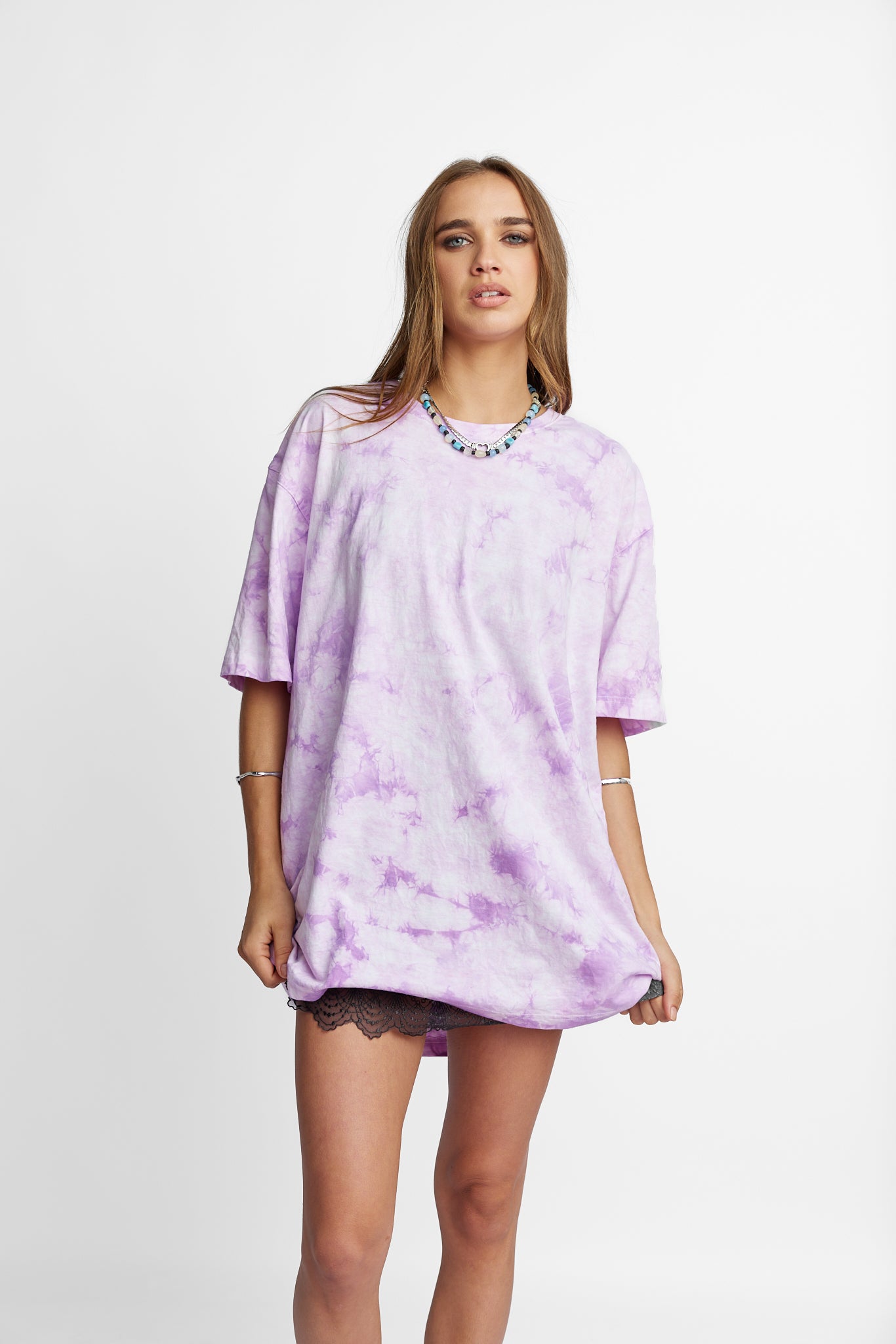 Oversized Mum Tee - Size L/XL - Only Lovers Left