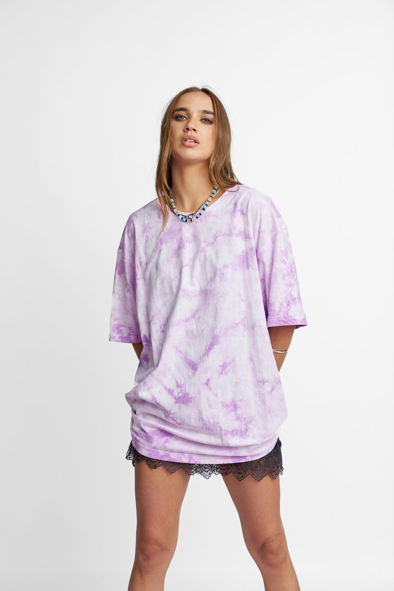 Oversized Mum Tee - Size L/XL - Only Lovers Left
