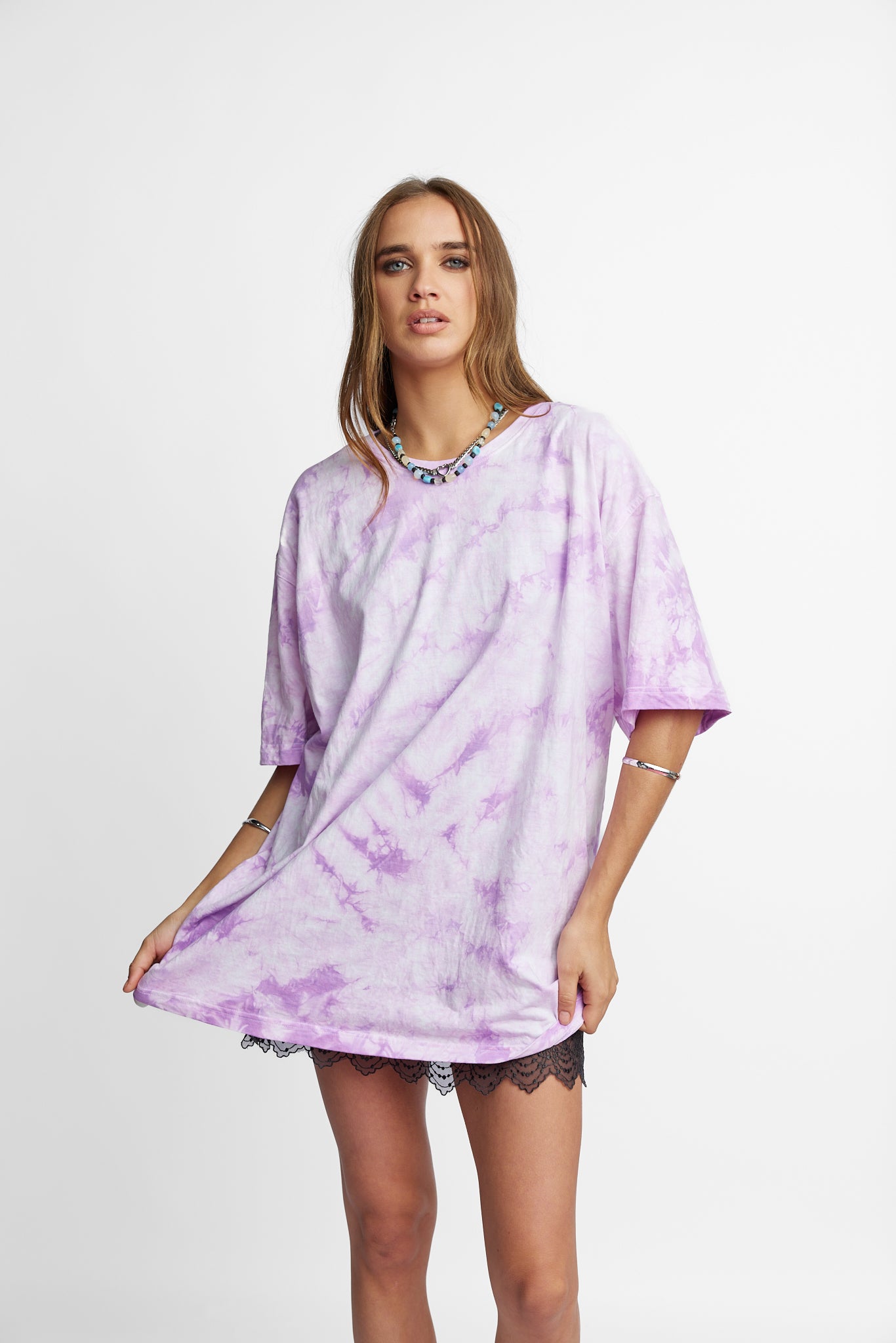 Oversized Mum Tee - Size L/XL - Only Lovers Left