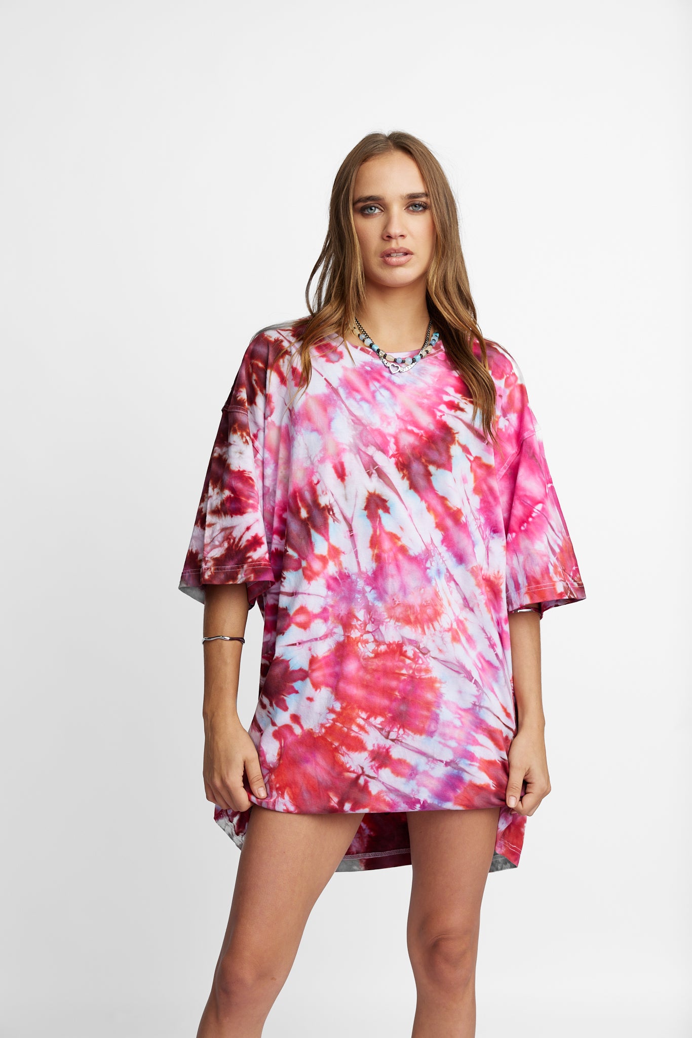Oversized Mum Tee - Size 2XL/3XL - Only Lovers Left