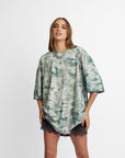 Oversized Mum Tee - Size 2XL/3XL - Only Lovers Left