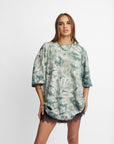 Oversized Mum Tee - Size 2XL/3XL - Only Lovers Left