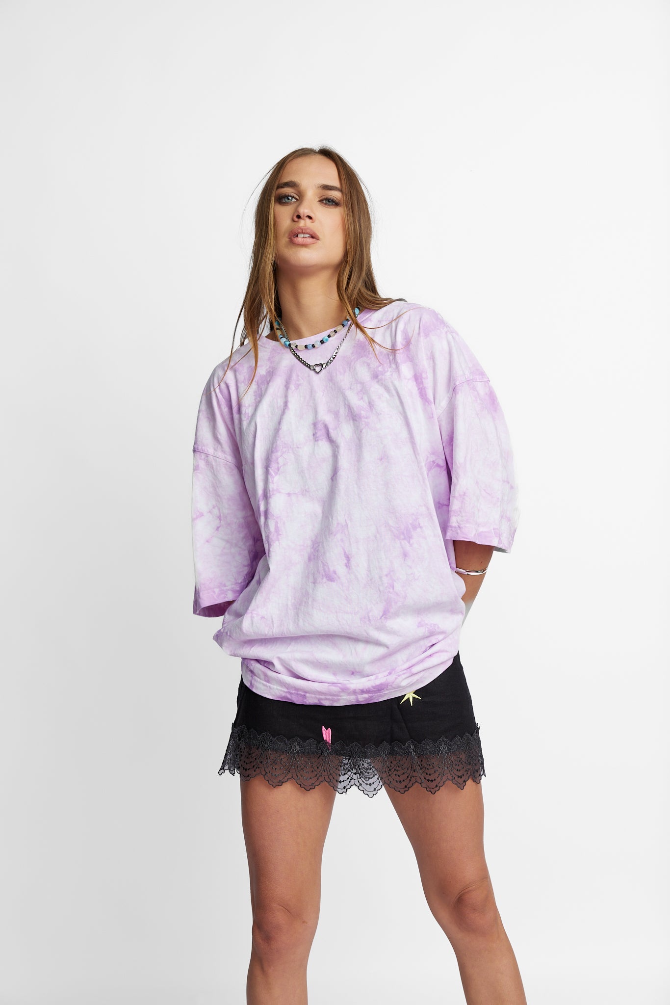 Oversized Mum Tee - Size 2XL/3XL - Only Lovers Left