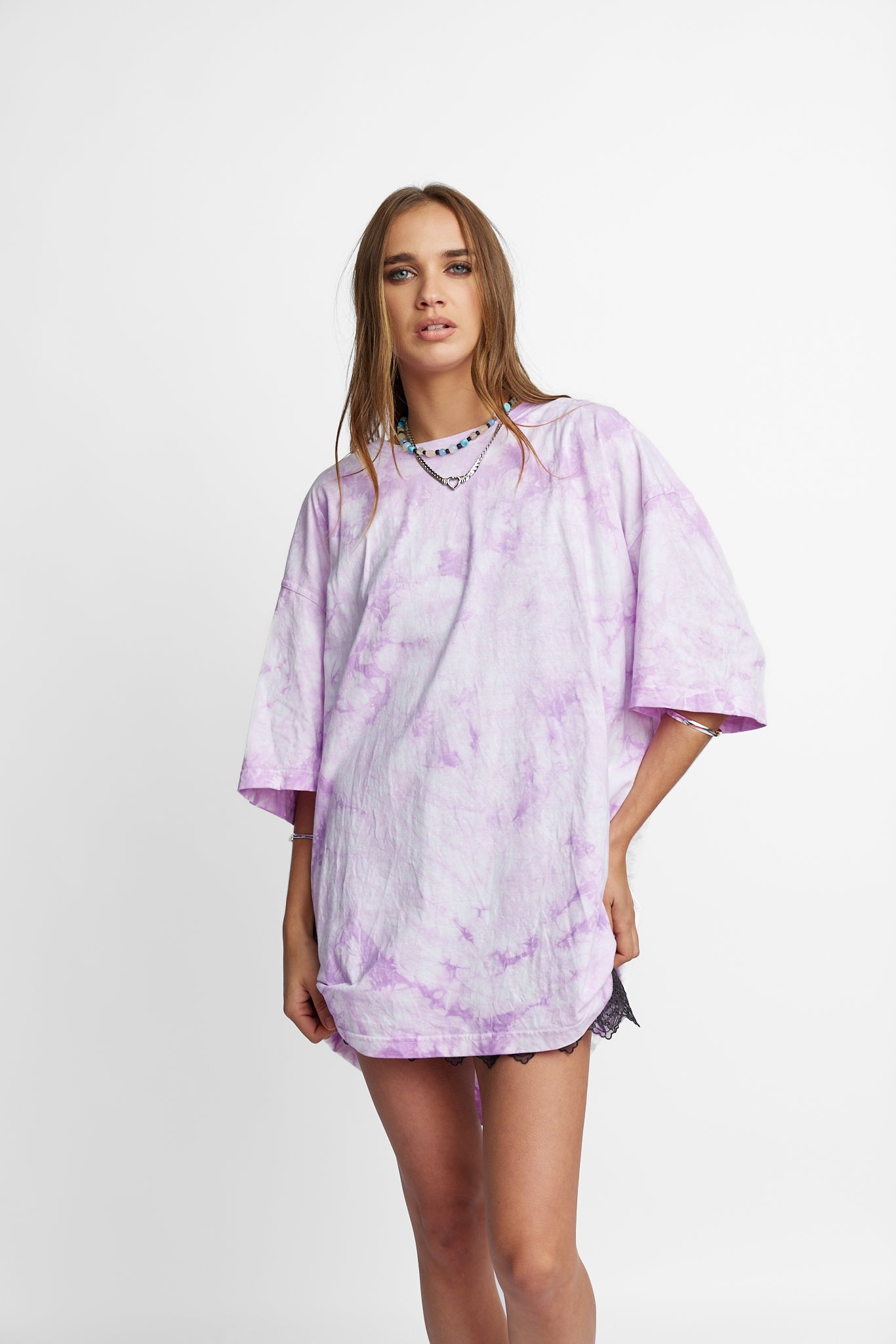 Oversized Mum Tee - Size 2XL/3XL - Only Lovers Left