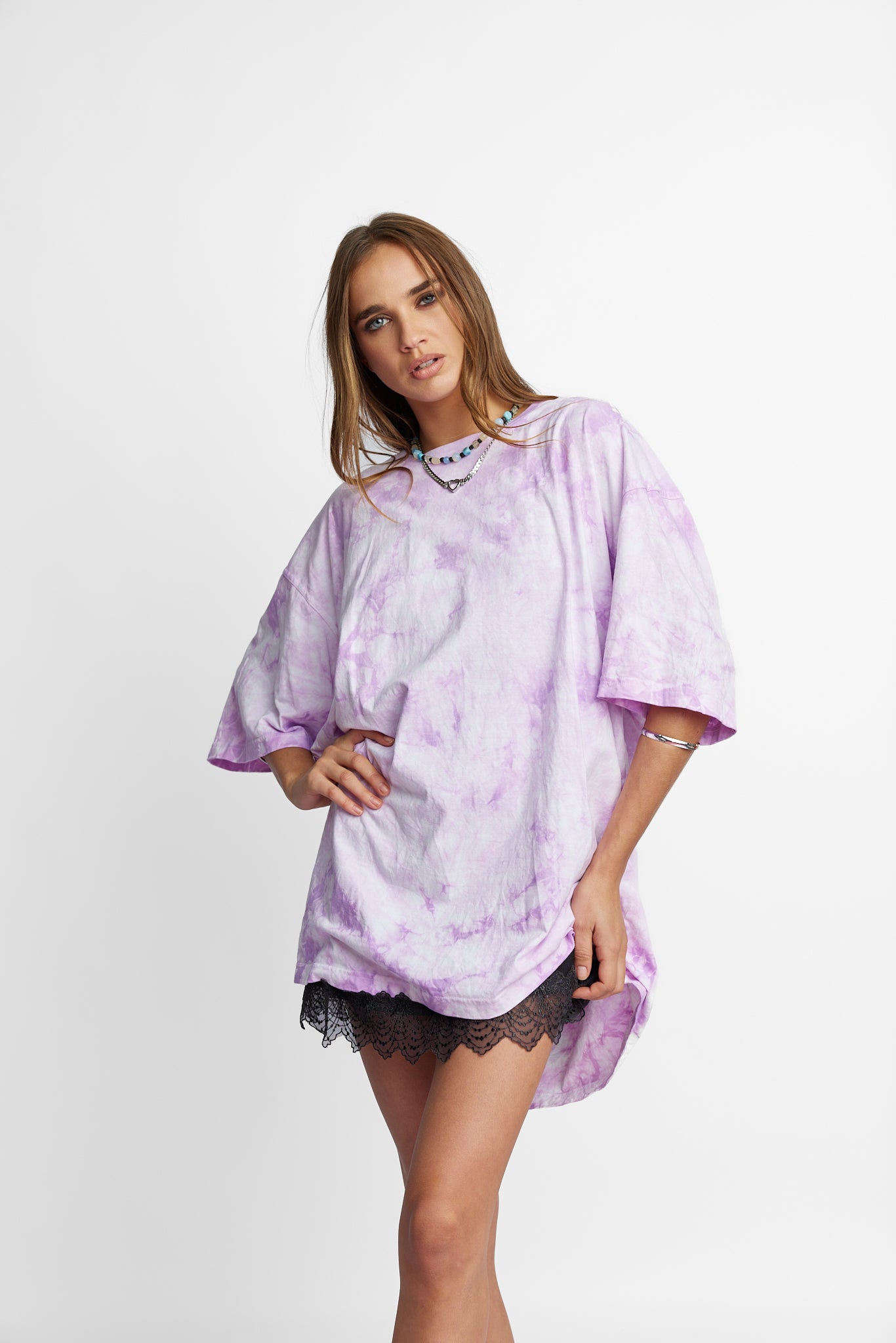 Oversized Mum Tee - Size 2XL/3XL - Only Lovers Left