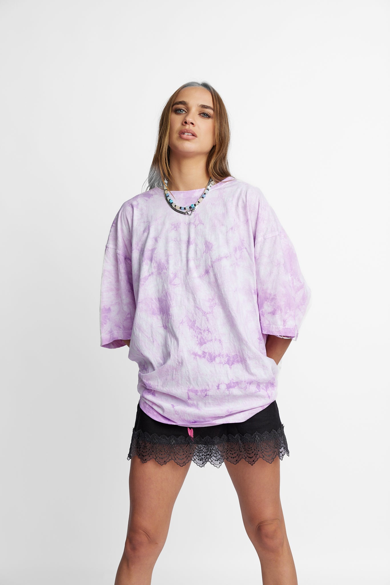 Oversized Mum Tee - Size 2XL/3XL - Only Lovers Left
