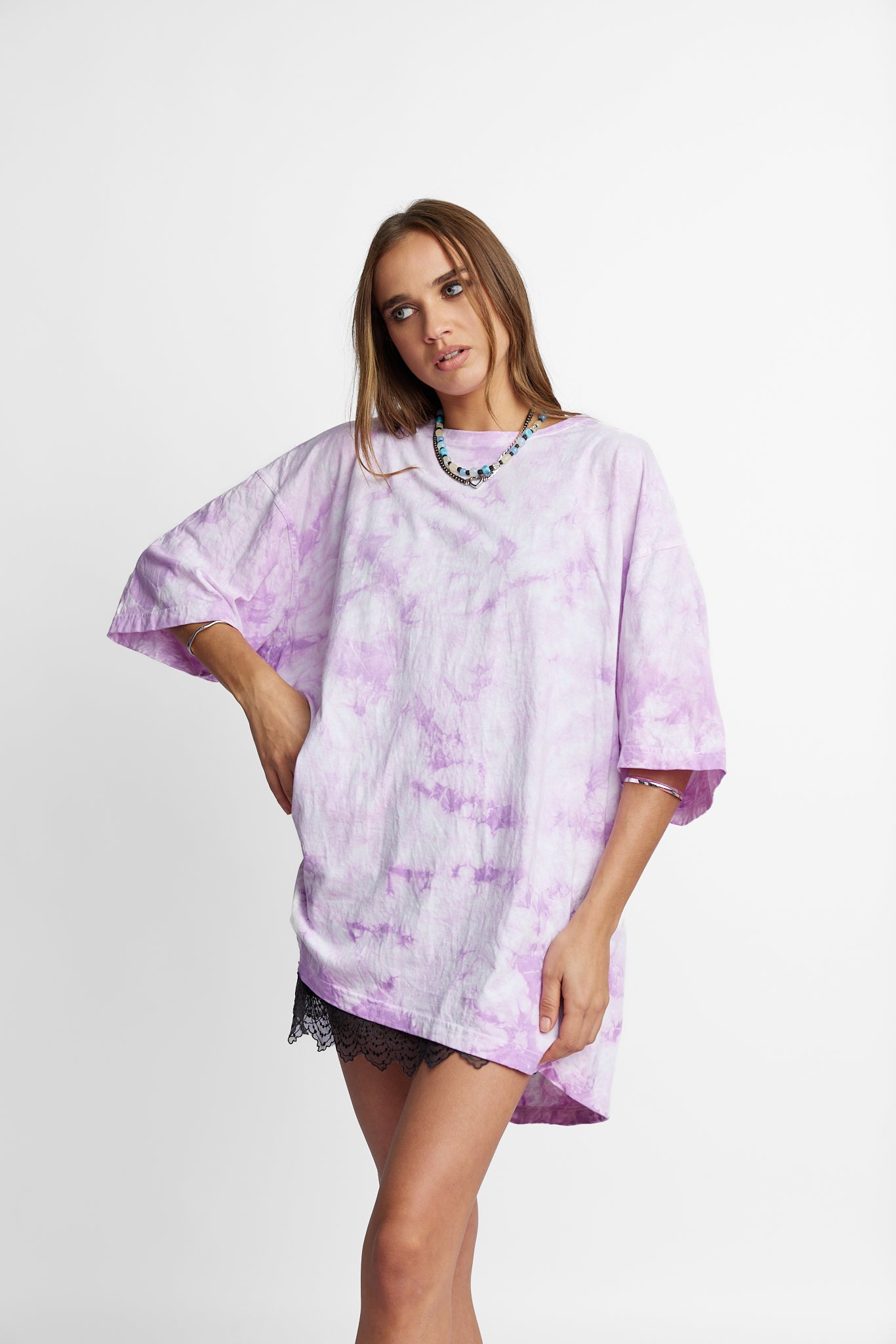 Oversized Mum Tee - Size 2XL/3XL - Only Lovers Left