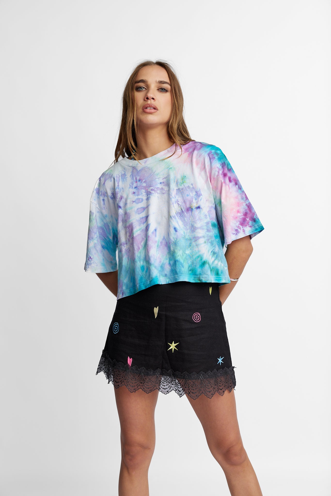 Crop Tee - Size L/XL - Only Lovers Left