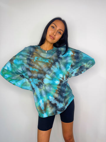 Crew Neck Jumper - Size M/L
