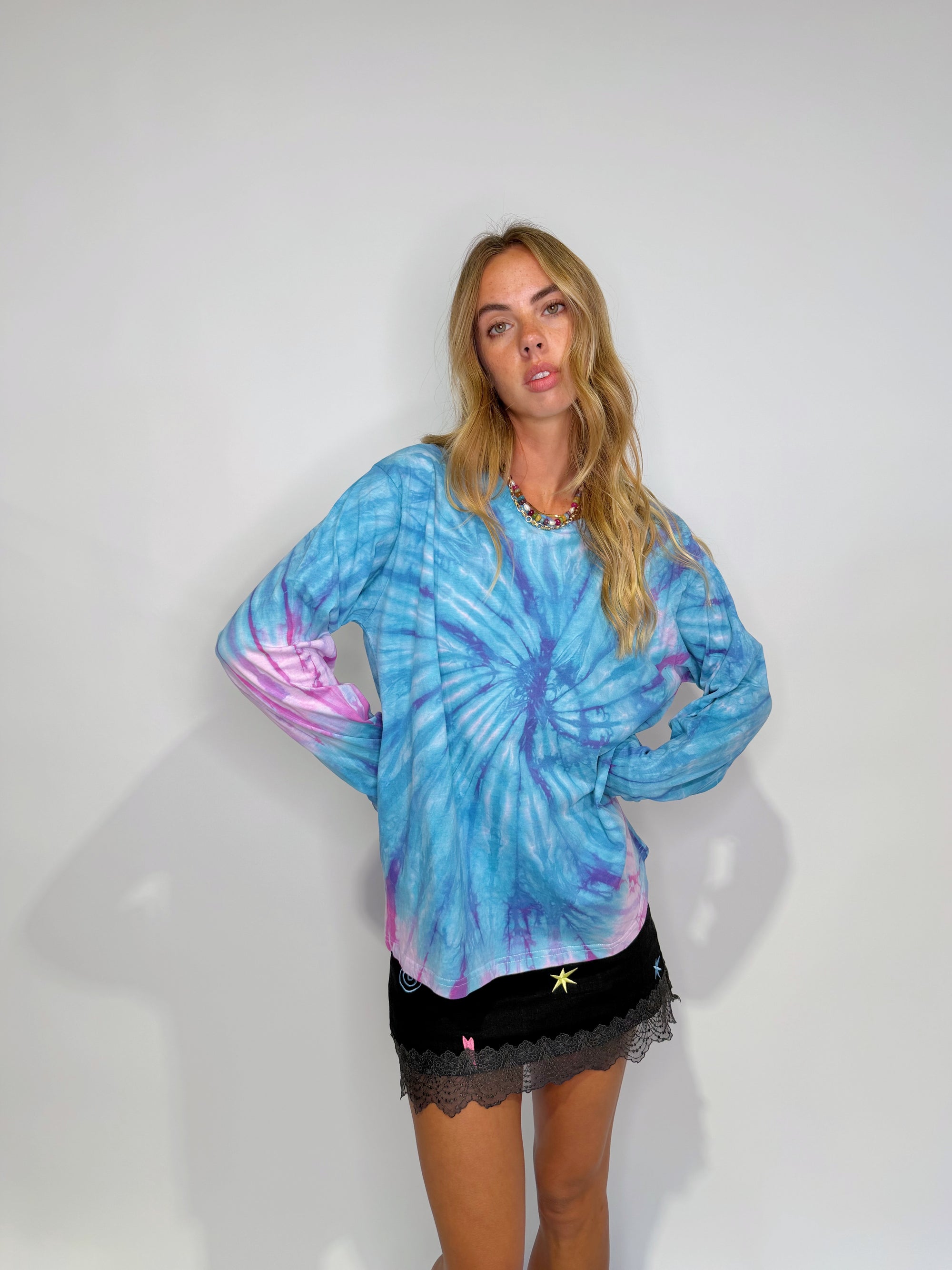 Long Sleeve Mum Tee - M/L