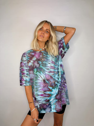 Oversized Mum Tee - Size L/XL