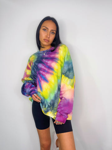 Crew Neck Jumper - Size XL/2XL