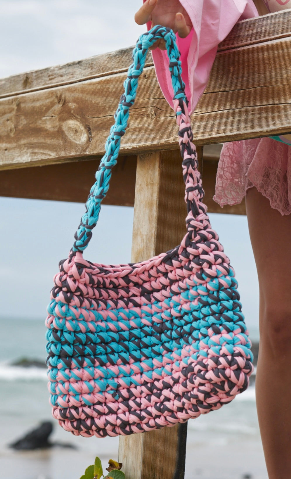 Sunday Bag - Only Lovers Left
