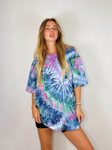 Oversized Mum Tee - Size L/XL