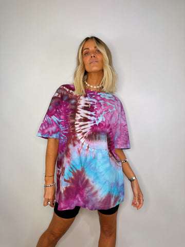 Oversized Mum Tee - Size L/XL