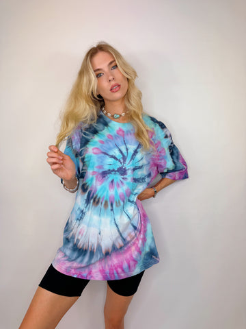 Oversized Mum Tee - Size S/M